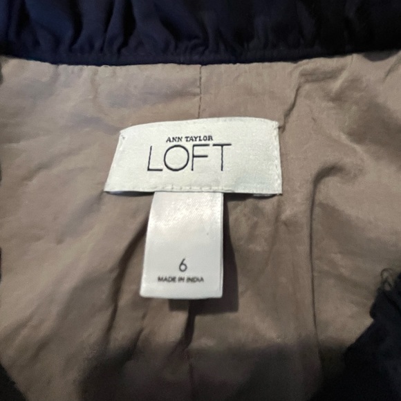 Loft cropped jacket size 6 - Picture 5 of 8